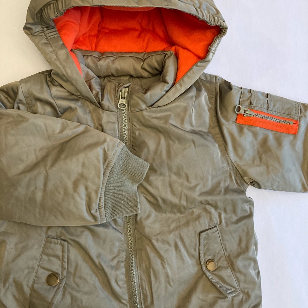 Baby gap flight inspired snow suit
